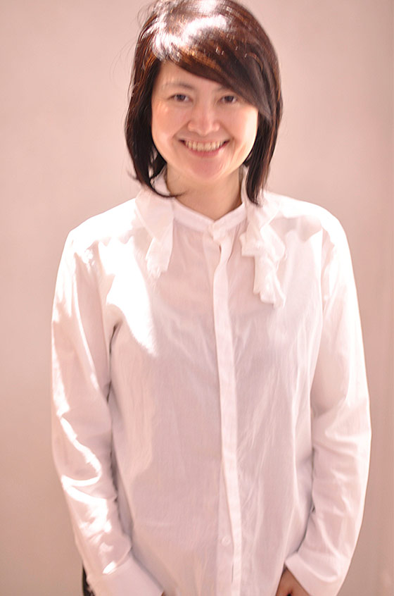 石田 朗子